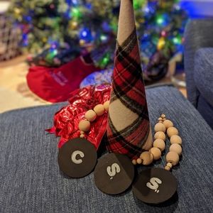 Personalized stocking tags